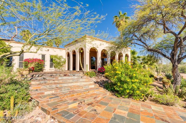 5305 E Gleneagles Drive, Tucson, AZ 85718