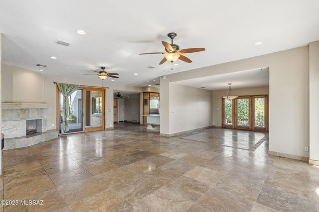 5305 E Gleneagles Drive, Tucson, AZ 85718