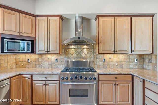 5305 E Gleneagles Drive, Tucson, AZ 85718