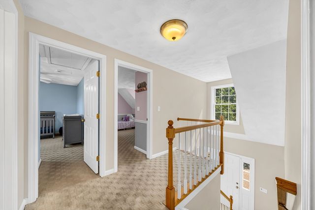 104 Kimball Rd, Amesbury, MA 01913