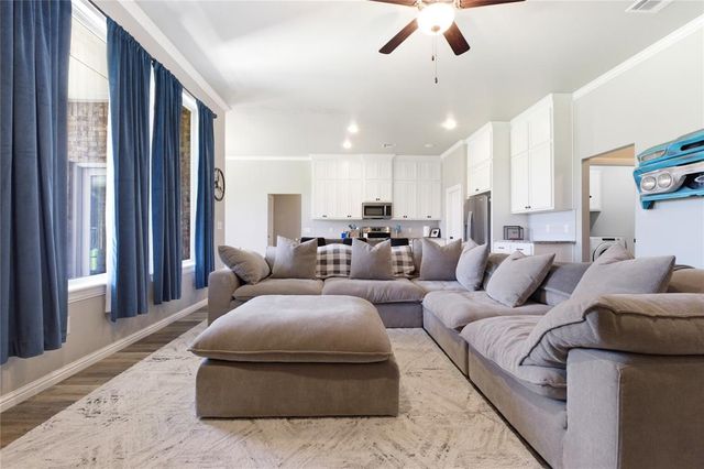 14951 Remington Drive, Newalla, OK 74857
