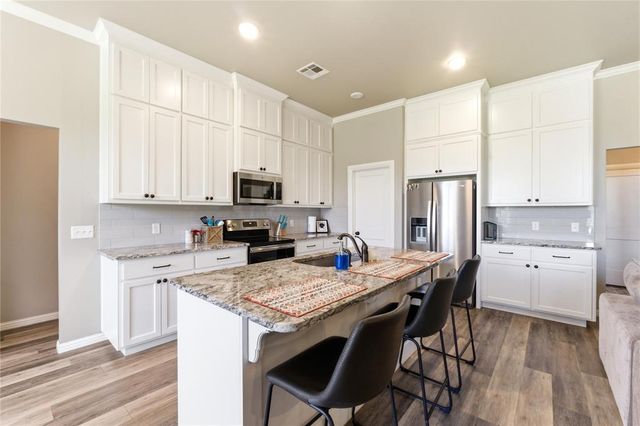 14951 Remington Drive, Newalla, OK 74857