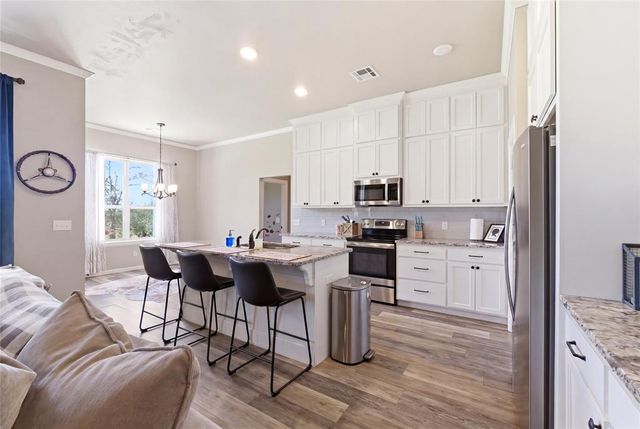 14951 Remington Drive, Newalla, OK 74857
