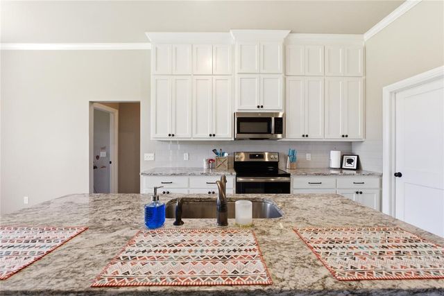 14951 Remington Drive, Newalla, OK 74857