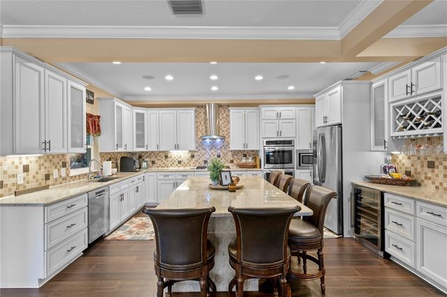 2701 W BAY AVENUE, Tampa, FL 33611