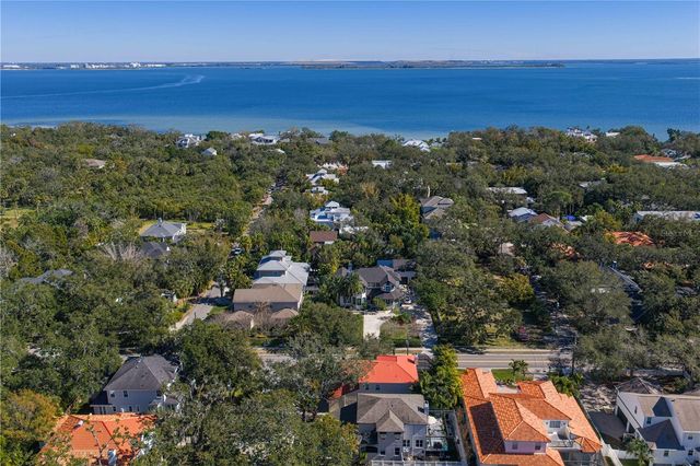 2701 W BAY AVENUE, Tampa, FL 33611