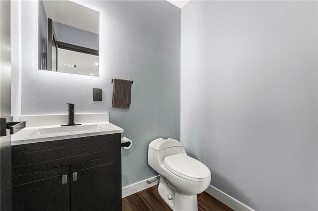 25915 E 267 Street, Harrisonville, MO 64701