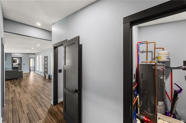 25915 E 267 Street, Harrisonville, MO 64701