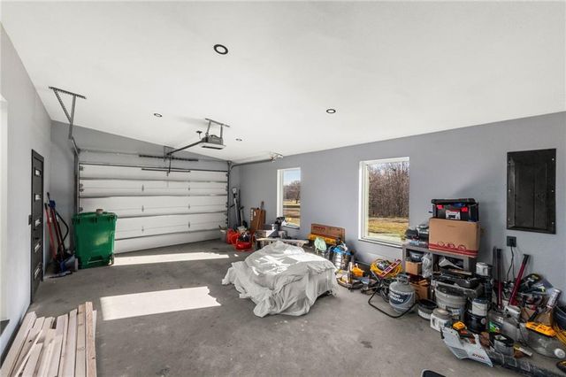 25915 E 267 Street, Harrisonville, MO 64701