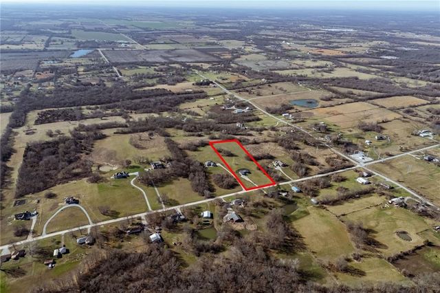 25915 E 267 Street, Harrisonville, MO 64701