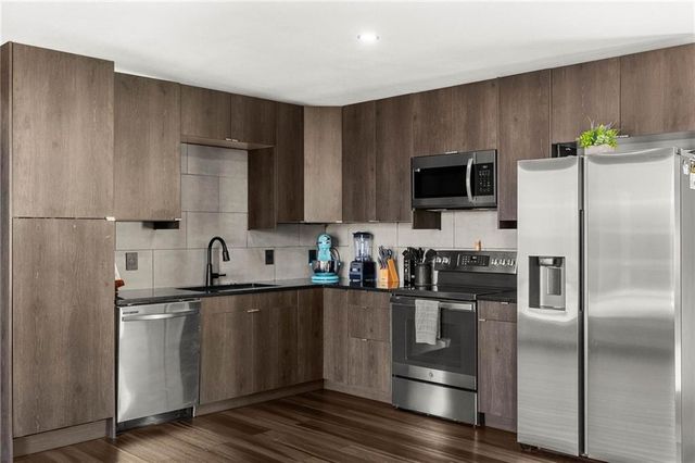 25915 E 267 Street, Harrisonville, MO 64701