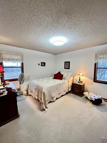 1227 Road J, Emporia, KS 66801