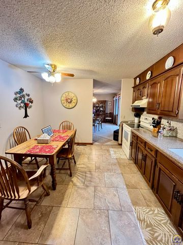 1227 Road J, Emporia, KS 66801