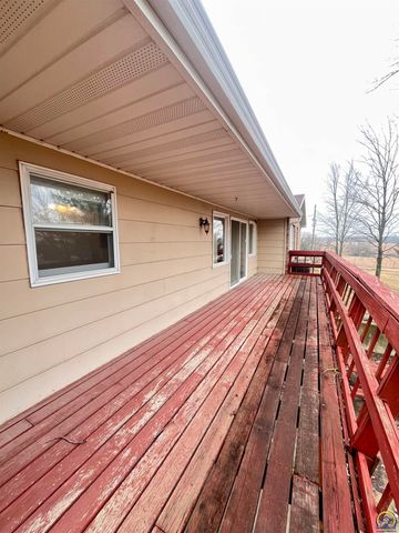 1227 Road J, Emporia, KS 66801