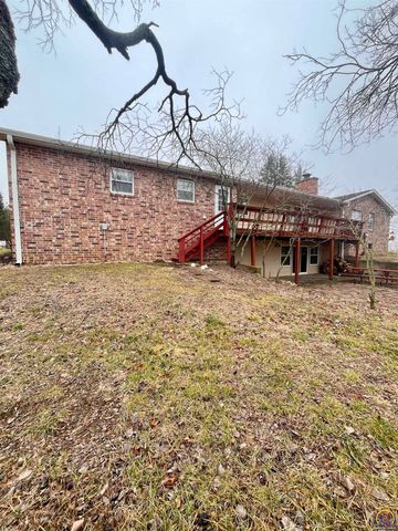 1227 Road J, Emporia, KS 66801