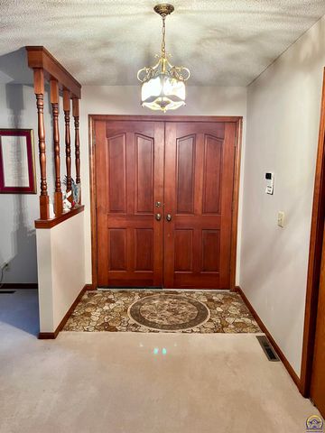 1227 Road J, Emporia, KS 66801