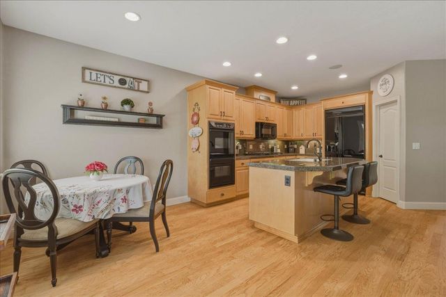 820 Kentfield Ct, Shingle Springs, CA 95682