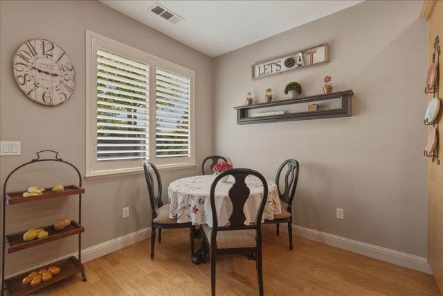 820 Kentfield Ct, Shingle Springs, CA 95682