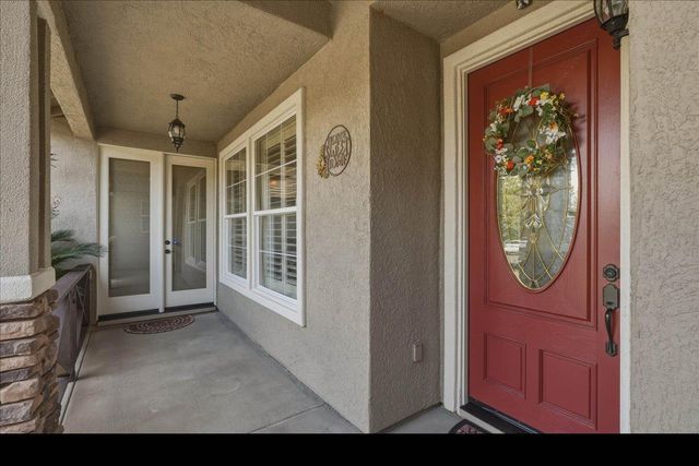 820 Kentfield Ct, Shingle Springs, CA 95682
