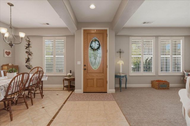 820 Kentfield Ct, Shingle Springs, CA 95682