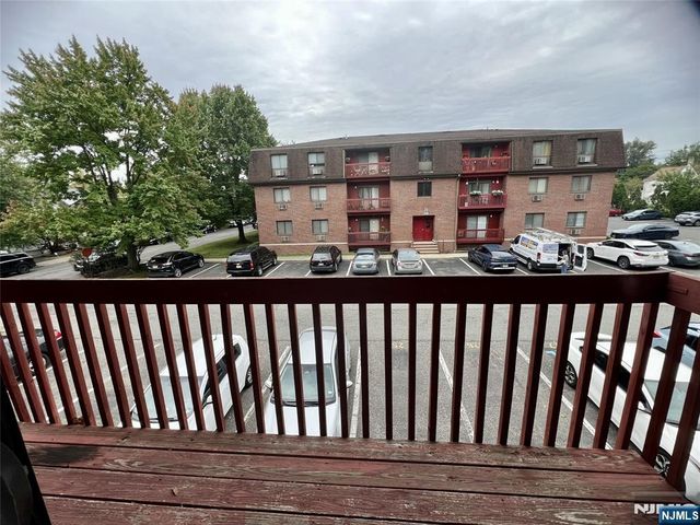 666 Mill Street C8, Belleville, NJ 07109