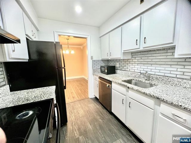 666 Mill Street C8, Belleville, NJ 07109