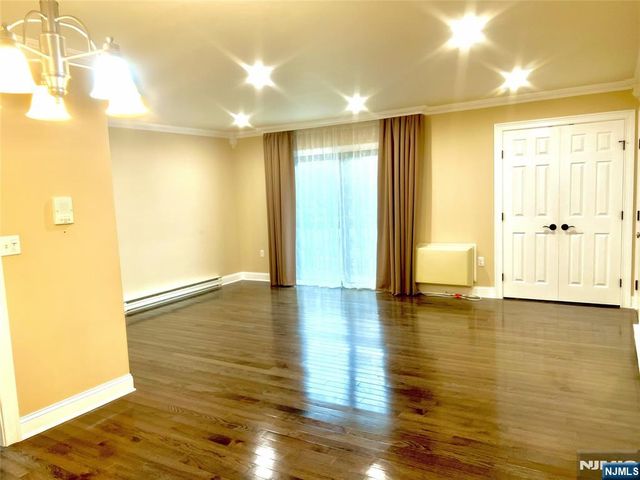 666 Mill Street C8, Belleville, NJ 07109