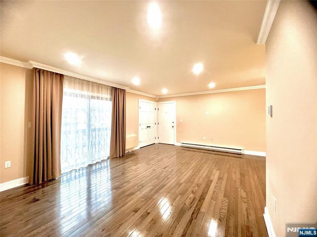 666 Mill Street C8, Belleville, NJ 07109