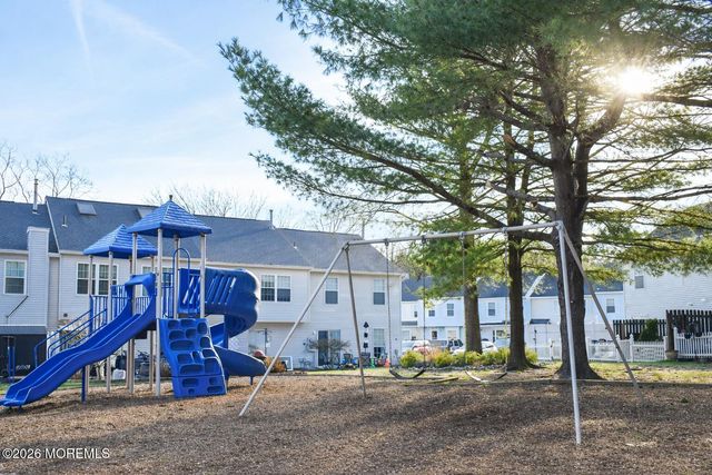 179 Eva Court, Jackson, NJ 08527