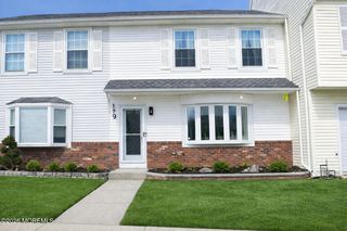 179 Eva Court, Jackson, NJ 08527