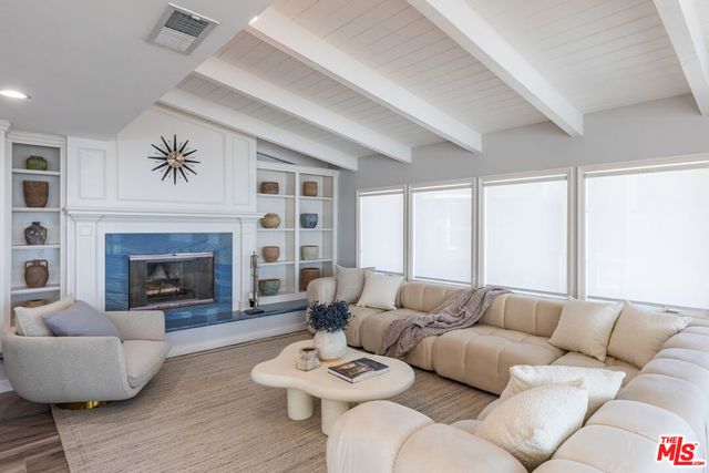 1448 Nathan Lane, Ventura, CA 93001