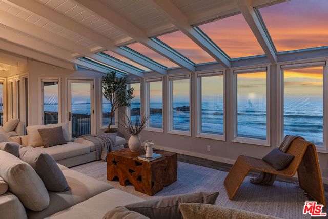 1448 Nathan Lane, Ventura, CA 93001