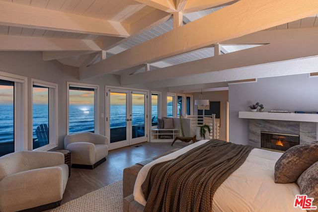 1448 Nathan Lane, Ventura, CA 93001