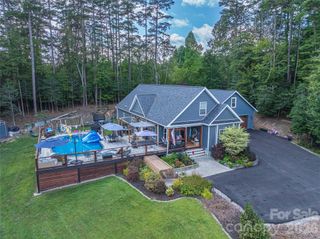 212 W Sunset Ridge Drive, Etowah, NC 28729