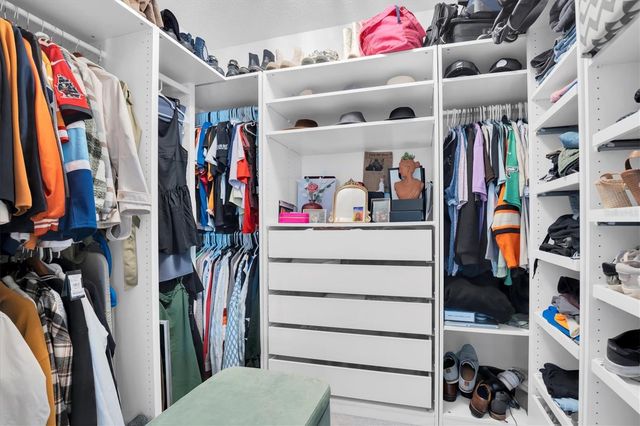 10456 RED TAILED HAWK LANE, Land O Lakes, FL 34638