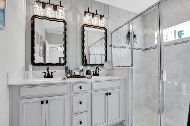 10456 RED TAILED HAWK LANE, Land O Lakes, FL 34638