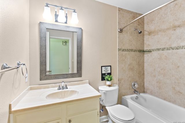 12926 El Charro, San Antonio, TX 78233