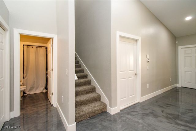 3540 Avion Woods CT 402, Naples, FL 34104