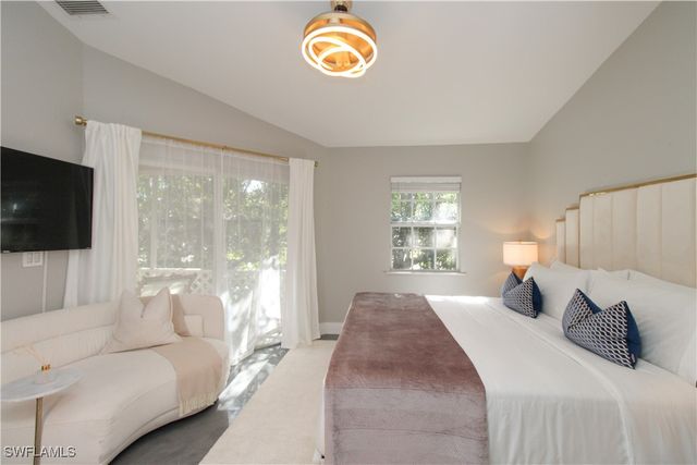 3540 Avion Woods CT 402, Naples, FL 34104