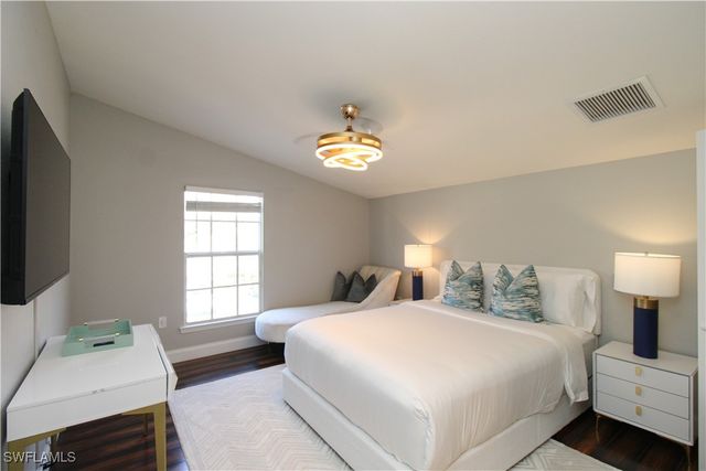 3540 Avion Woods CT 402, Naples, FL 34104