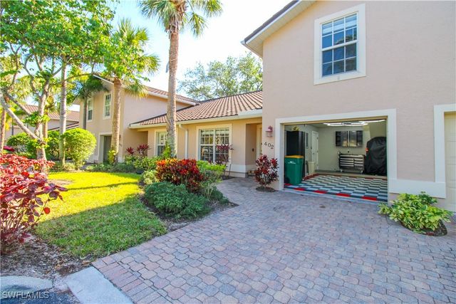 3540 Avion Woods CT 402, Naples, FL 34104