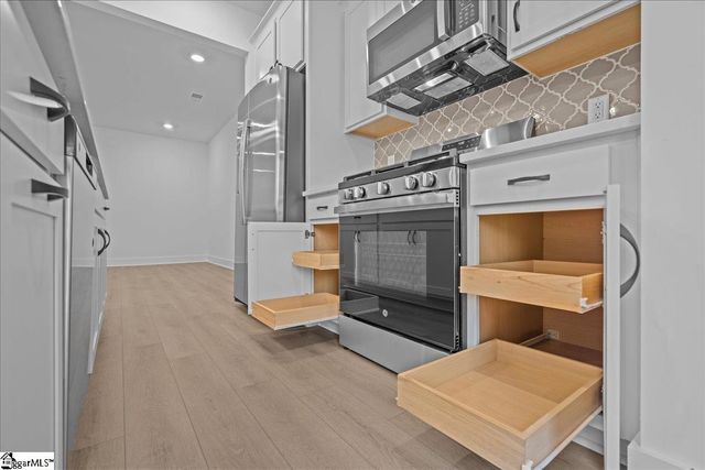 413 W Parima Court, Spartanburg, SC 29301