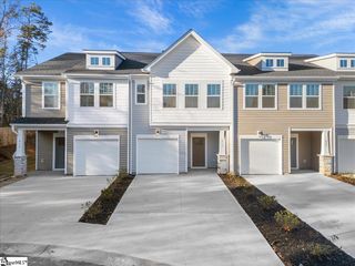 413 W Parima Court, Spartanburg, SC 29301