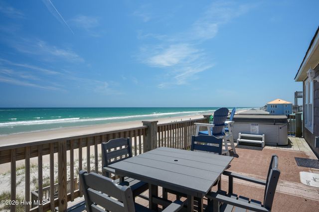 516 Ocean Drive, N Topsail Beach, NC 28460
