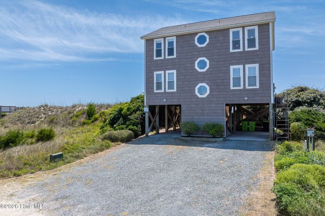 516 Ocean Drive, N Topsail Beach, NC 28460