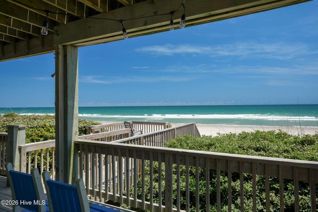 516 Ocean Drive, N Topsail Beach, NC 28460
