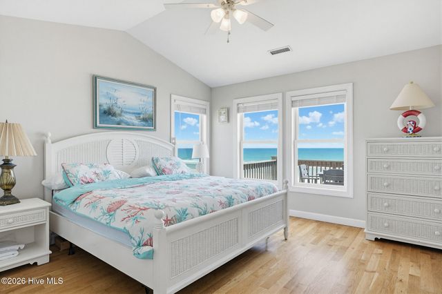 516 Ocean Drive, N Topsail Beach, NC 28460