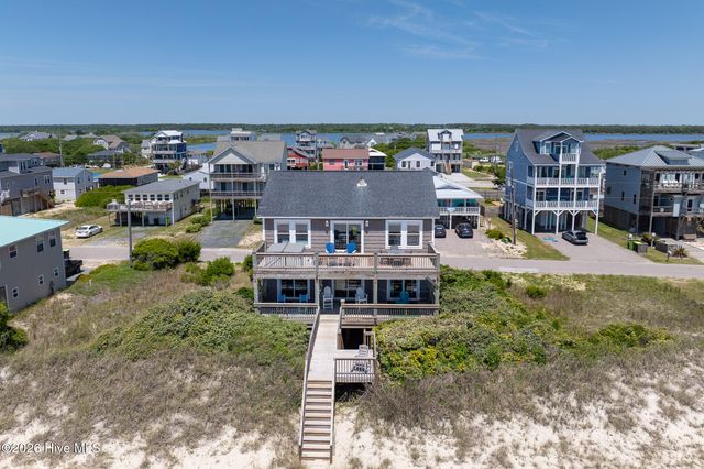 516 Ocean Drive, N Topsail Beach, NC 28460