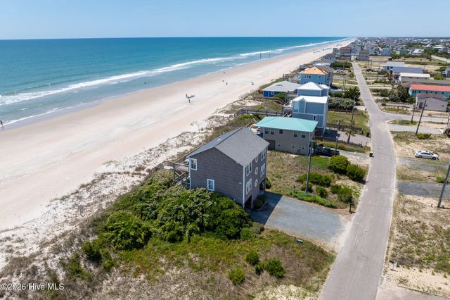 516 Ocean Drive, N Topsail Beach, NC 28460