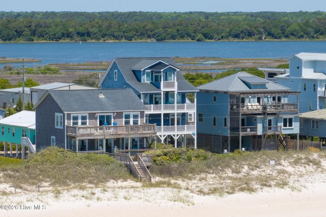 516 Ocean Drive, N Topsail Beach, NC 28460